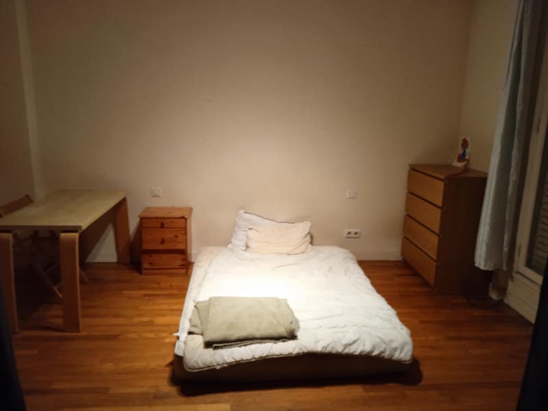 Urgent Pas De Caution Chambre Dans App. 50M°2 Photo principale
