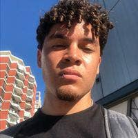 je suis une personne diciplinee et socialee Photo principale