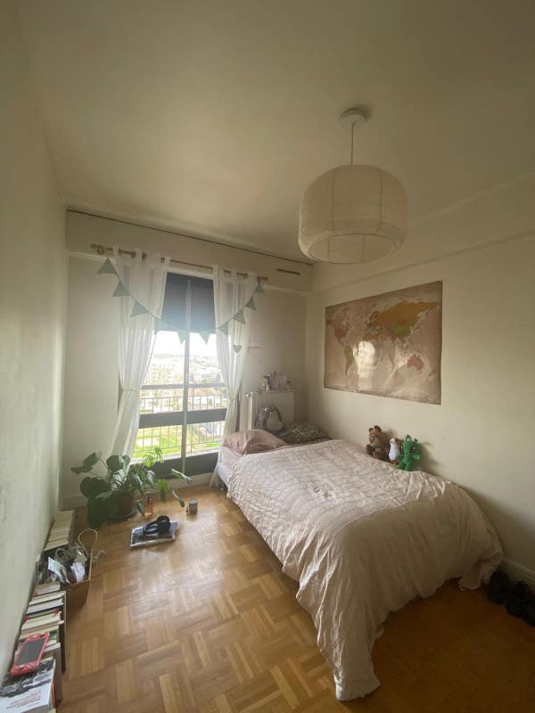 Chambre meublée 13m² en colocation Photo principale