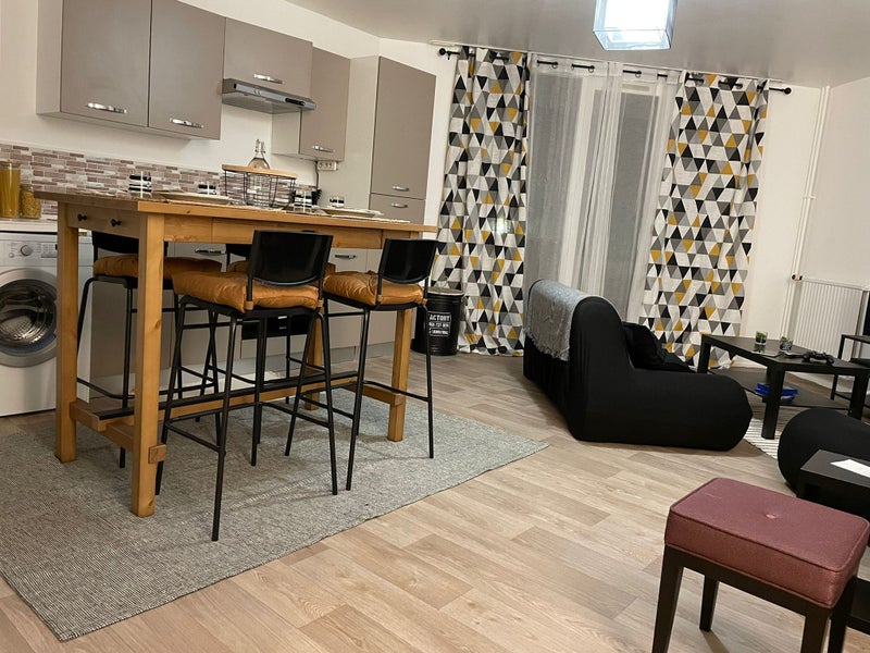 Photo 1: sejour - salle à manger