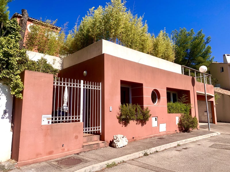 Photo 1: Vue extérieure 