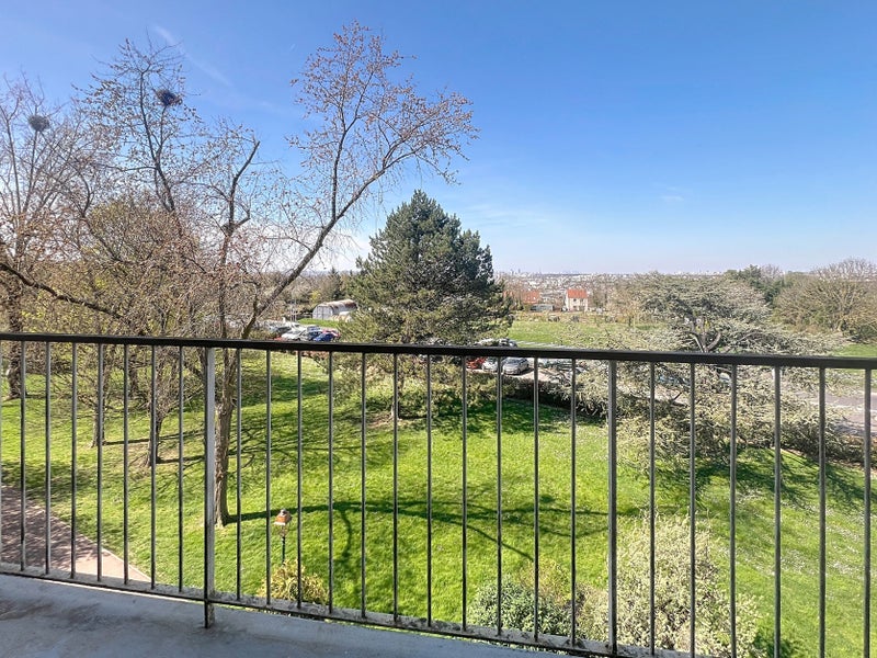 Photo 1: BALCON VUE JARDIN