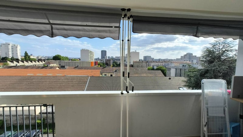 Photo 1: Vue dégager du balcon aucun bruit