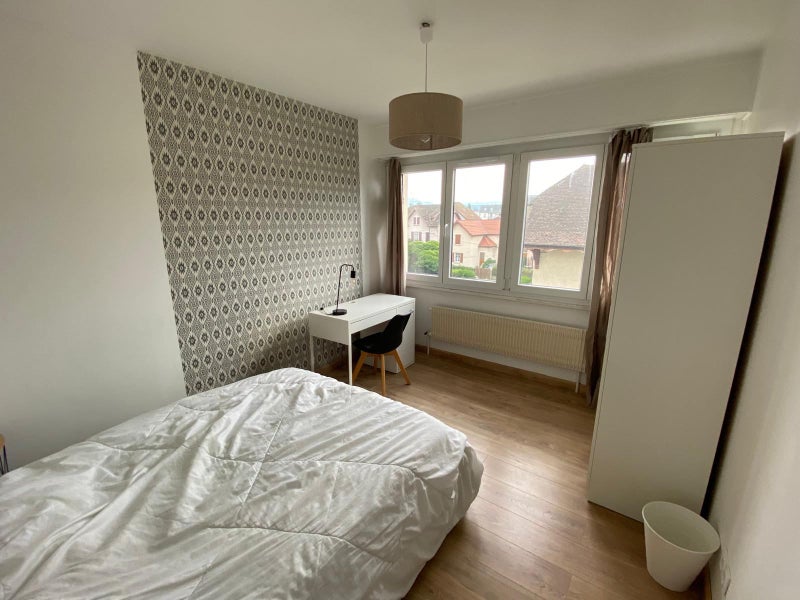 Photo 1: Chambre disponible 