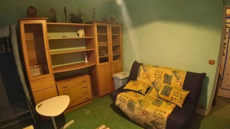 Photo 1: Le canapé BZ est un couchage pour 2 personnes.