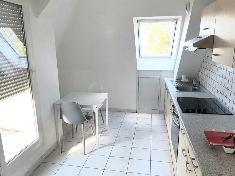 Photo 1: cuisine complète (sauf vaisselle )