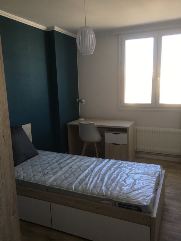 Photo 1: Chambre disponible