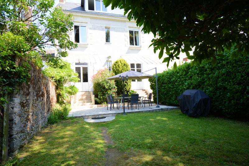 Photo 1: Grand jardin de 1000² entretenu