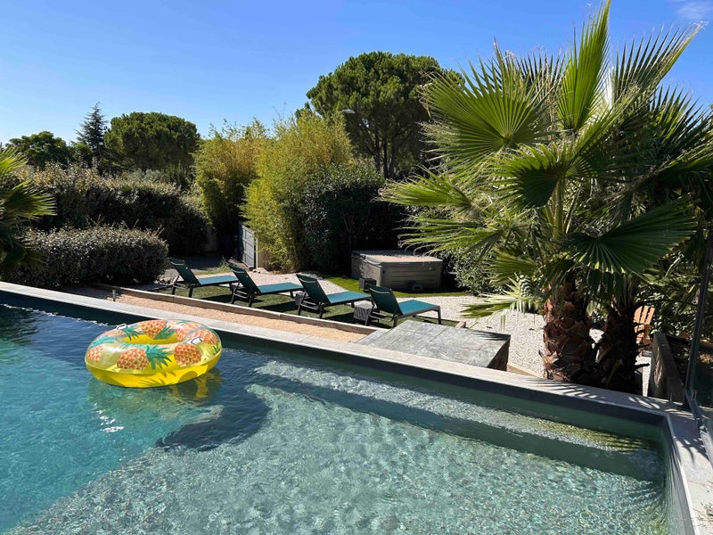 Photo 1: Piscine