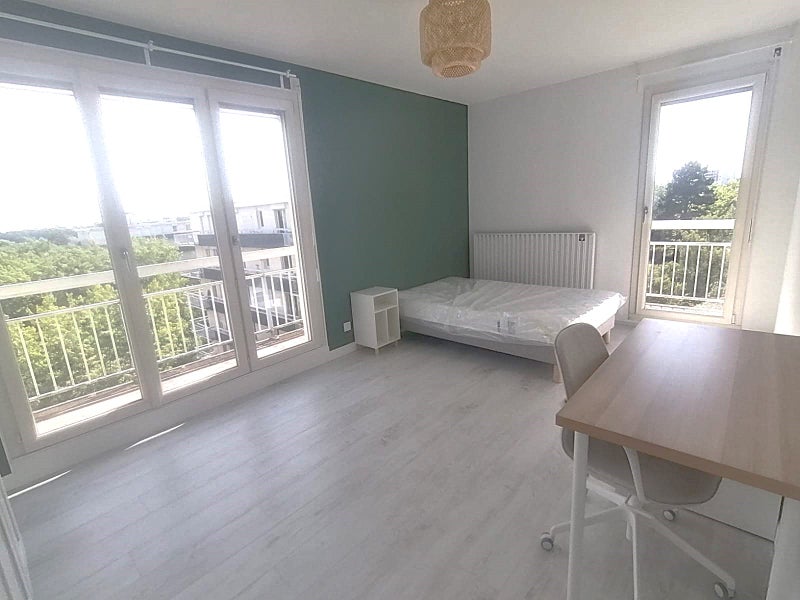 Photo 1: chambre 17m²