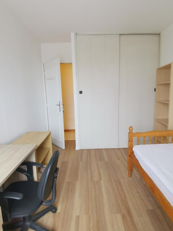 Photo 1: Chambre 11m2