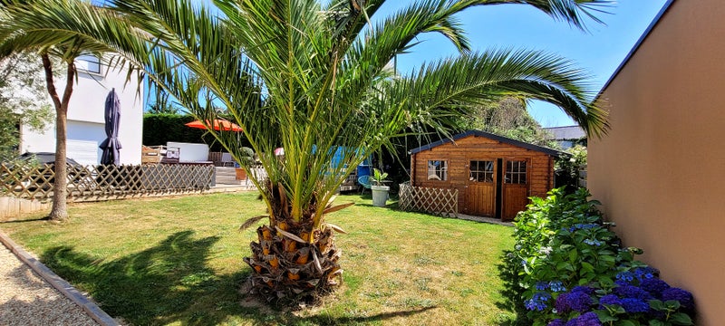 Photo 1: Le Jardin