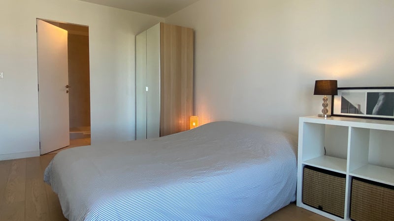 Photo 1: Chambre à louer avec salle de bain