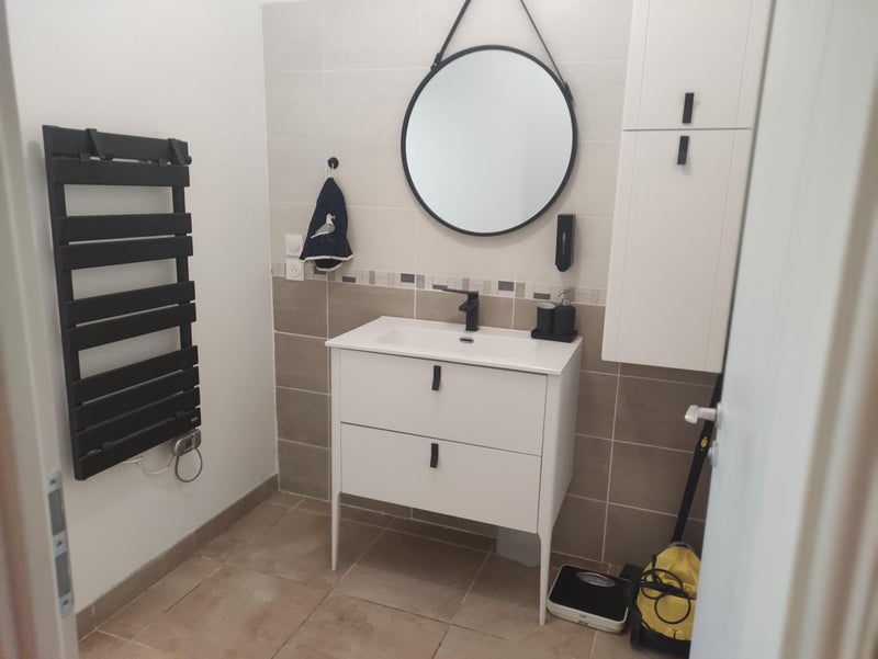 Photo 1: Salle de bain