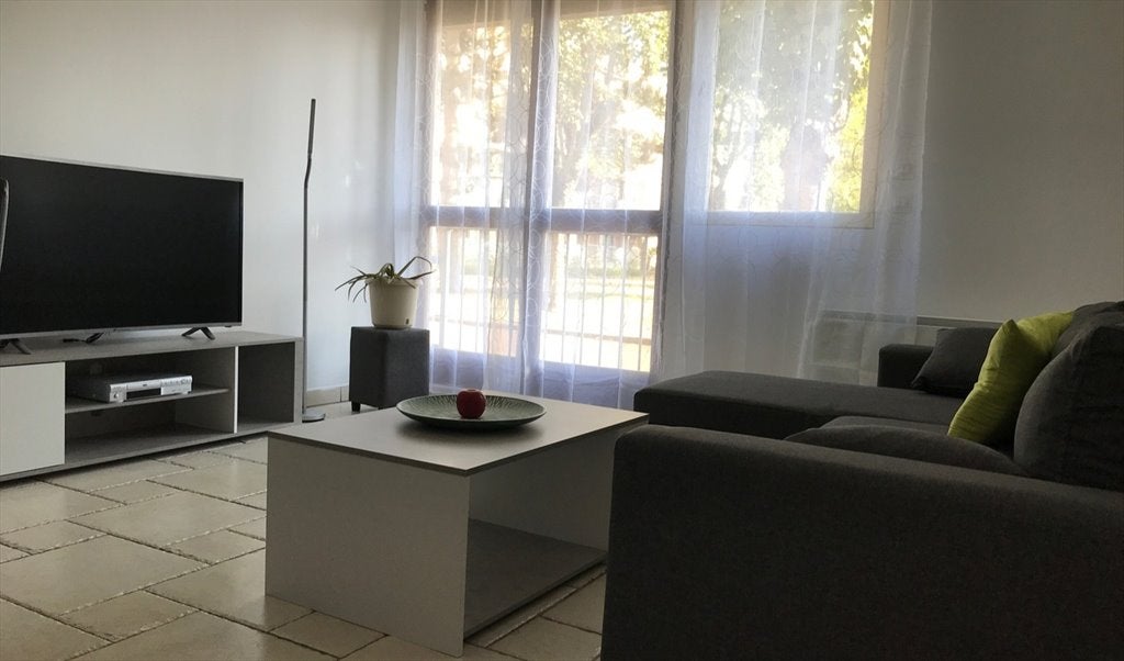 Colocation All Inclusive De Standing Livry Photo principale