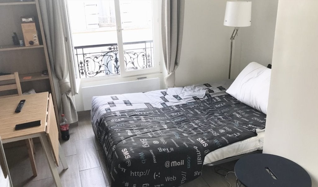 Colocation filles (5 min à pieds des transports) Photo principale