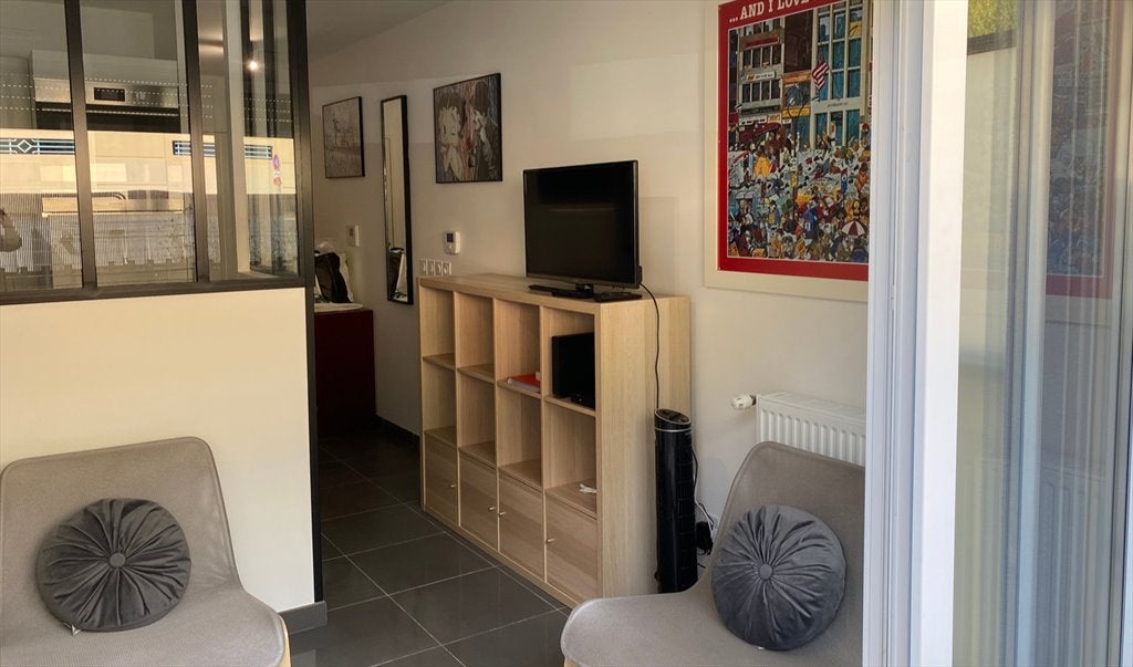 Studio 26 m²  pour location meublée Photo principale