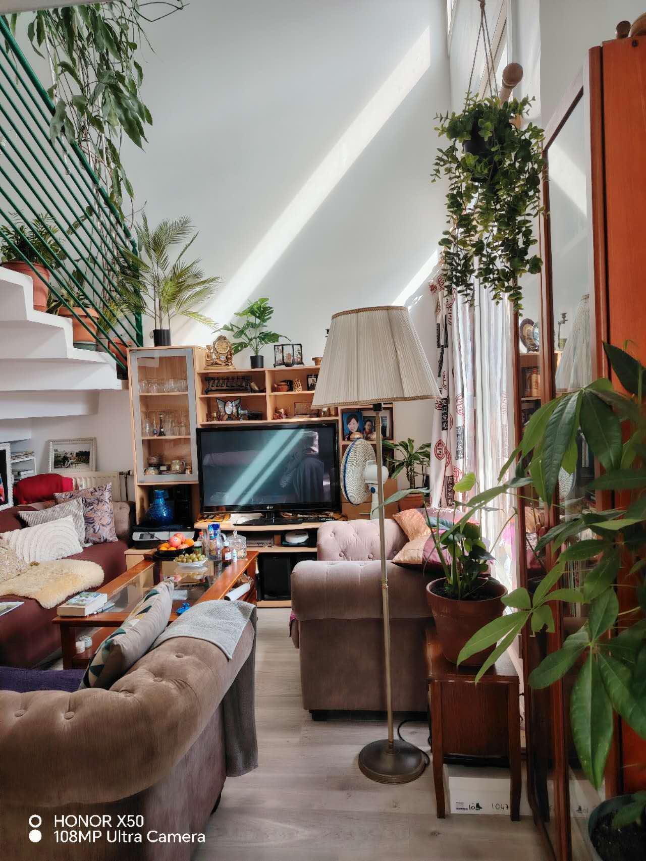 Chambre lumineuse avec balcon dans un duplex  Photo principale