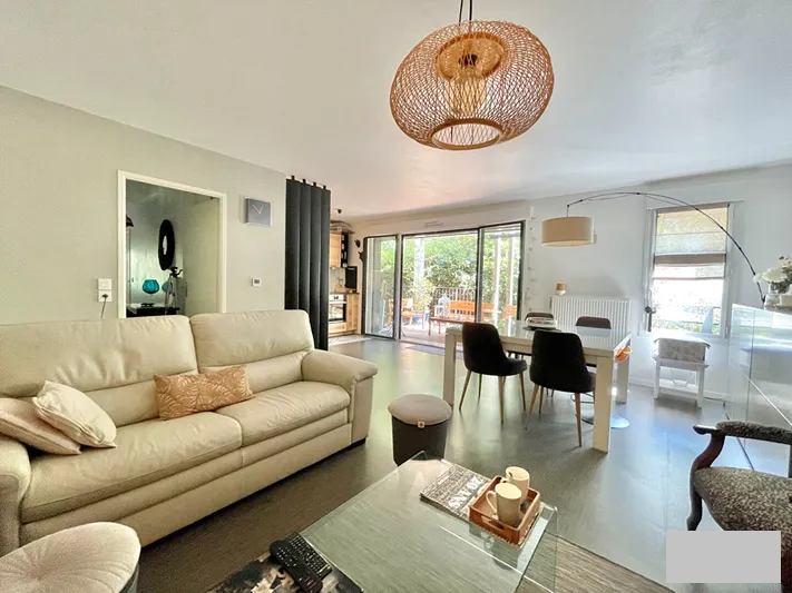 1 chambre Bordeaux lac quartier Ginko Photo principale
