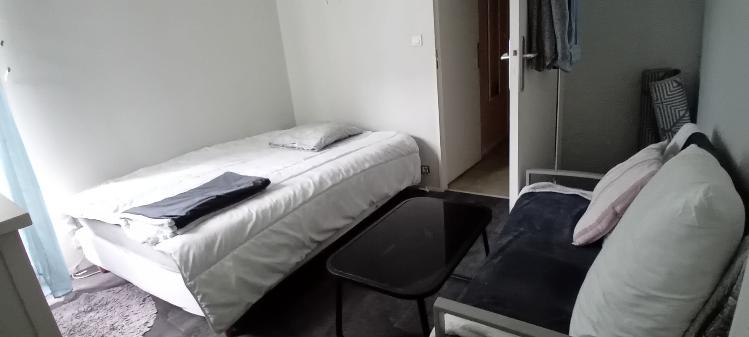 Loue chambre dans bel appartement Photo principale