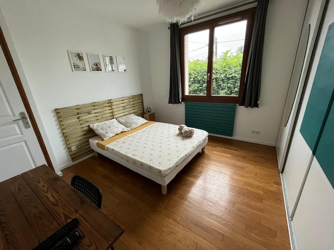 Location chambre meublée 13m2 Photo principale