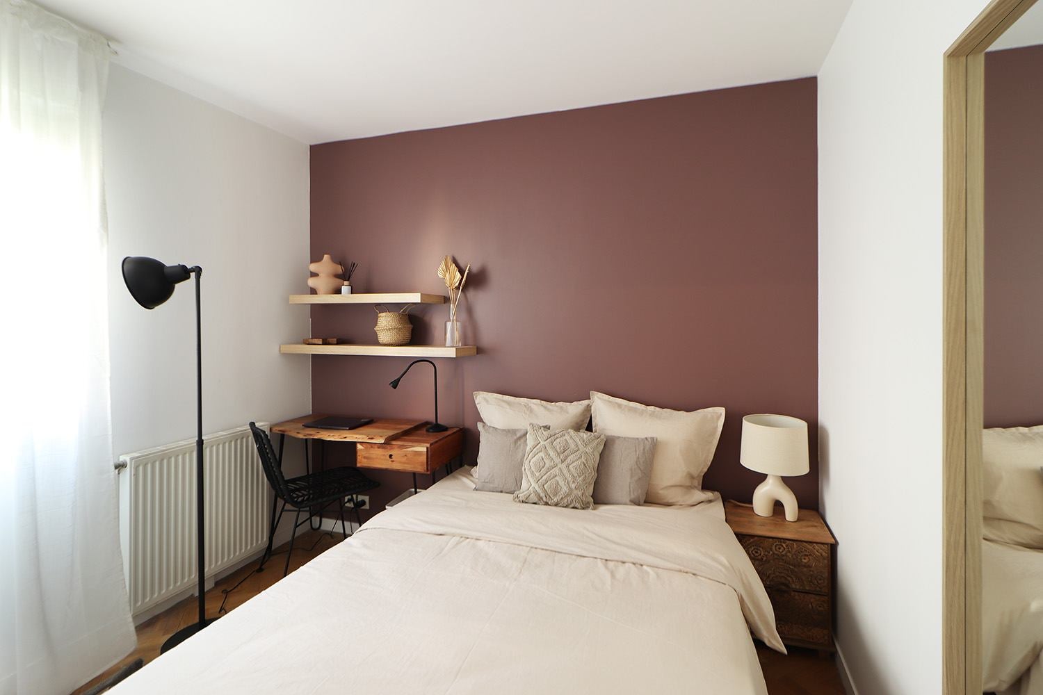Chambre minimaliste de 10 m² à louer en coliving p Photo principale