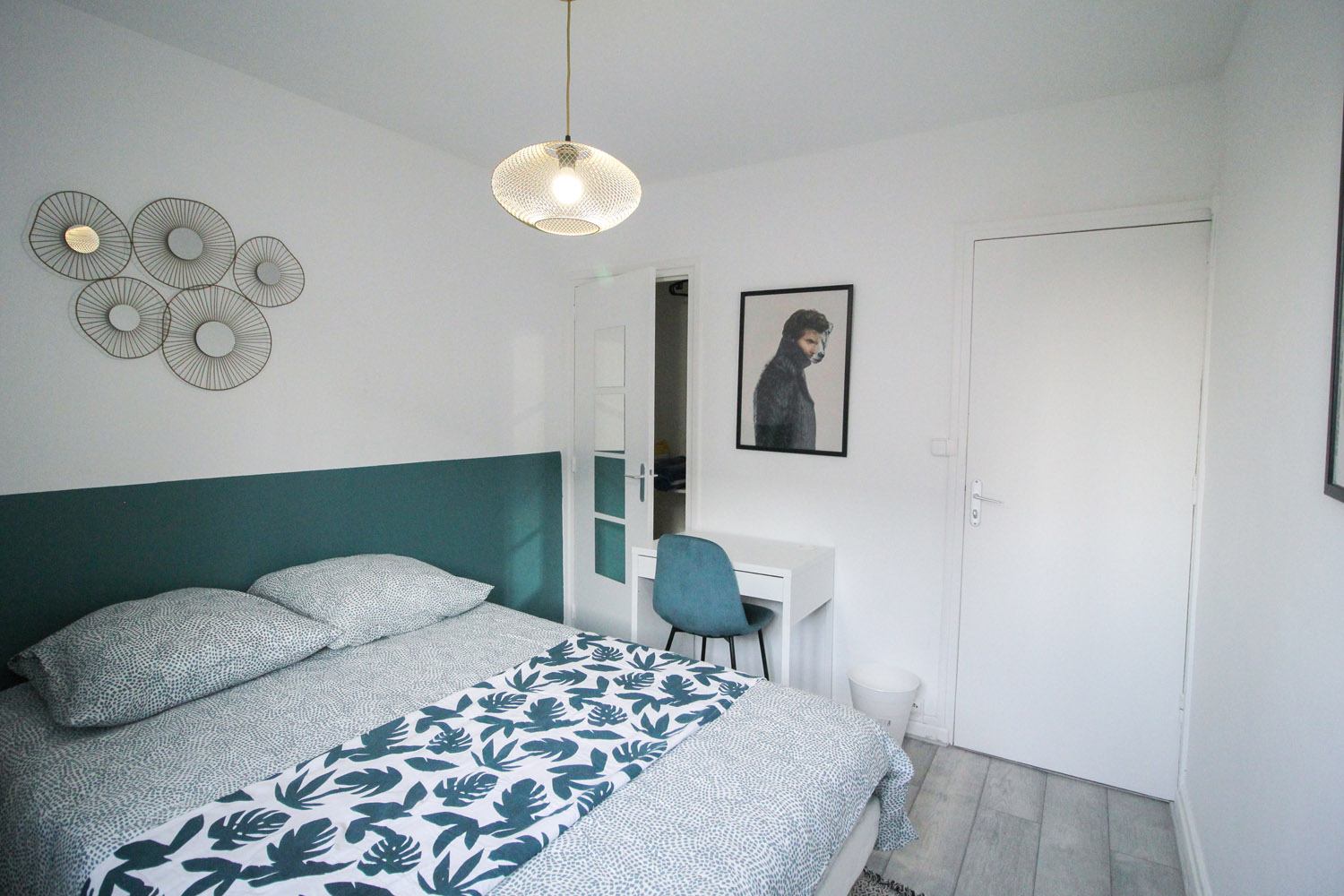Agréable chambre avec grand placard – 11m² Photo principale