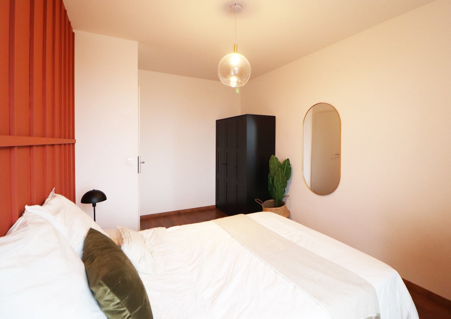 Chambre chic de 12 m² à louer à Lille Photo principale