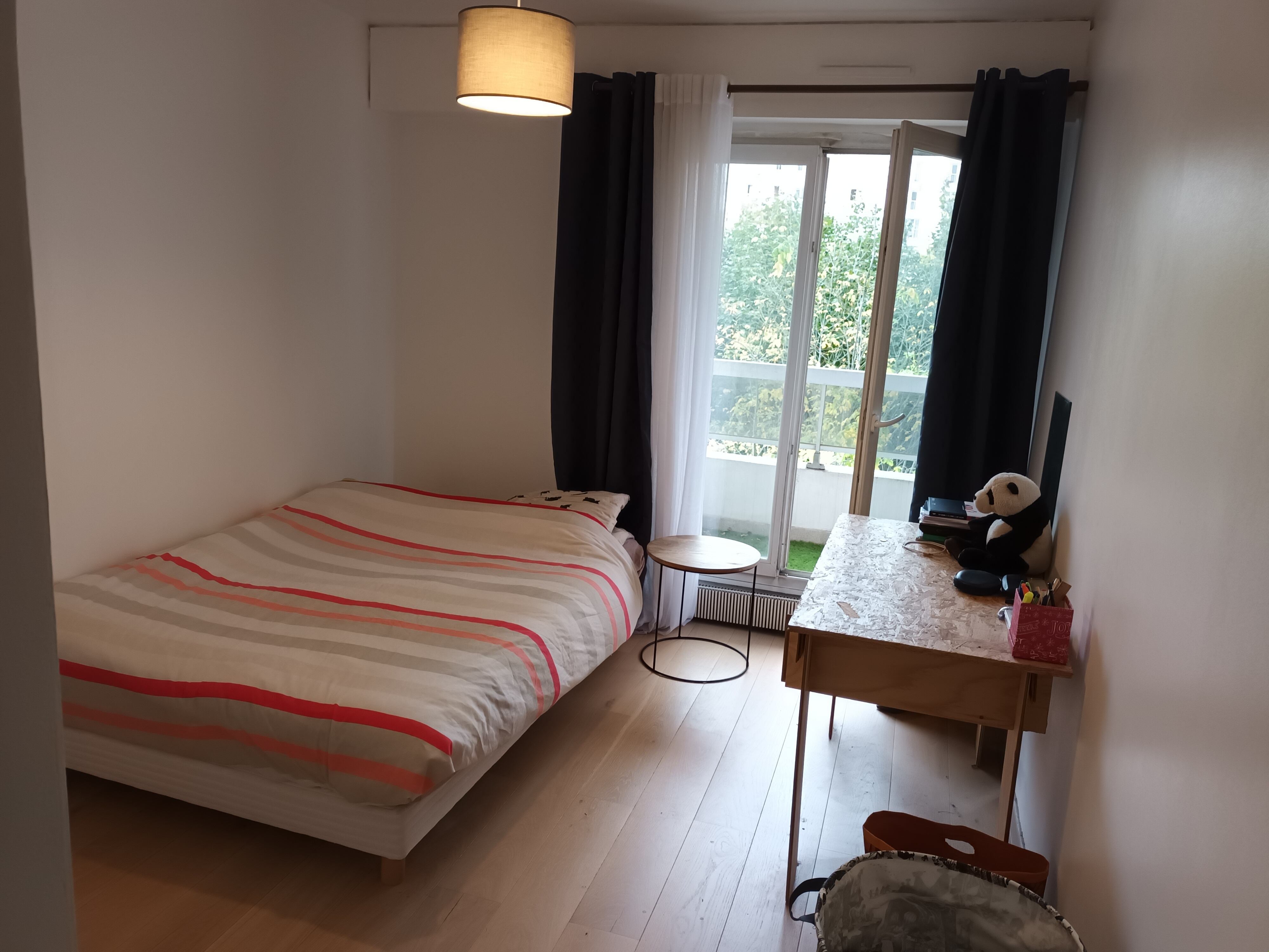 Chambre à Louer Saint-Denis Photo principale