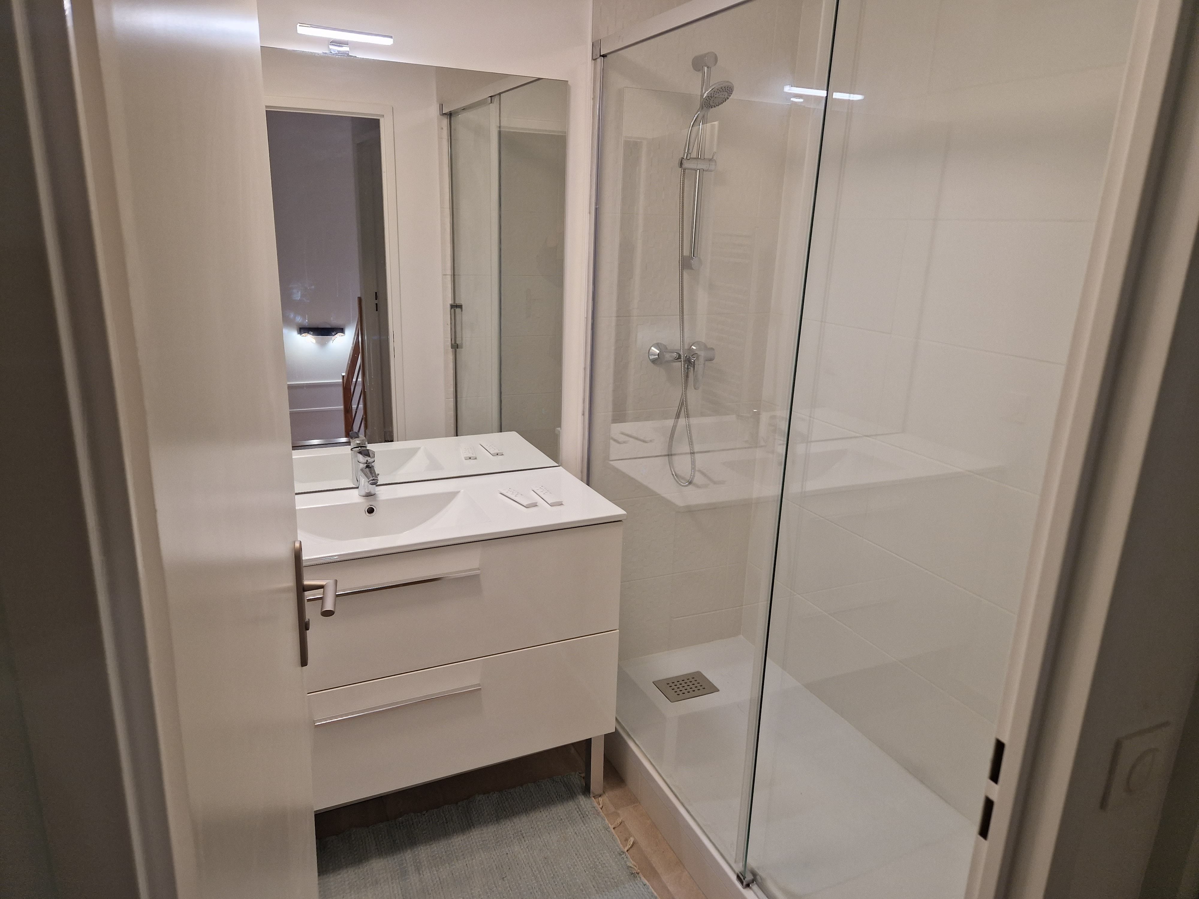 Colocation dans une maison neuve à Thiais Photo principale