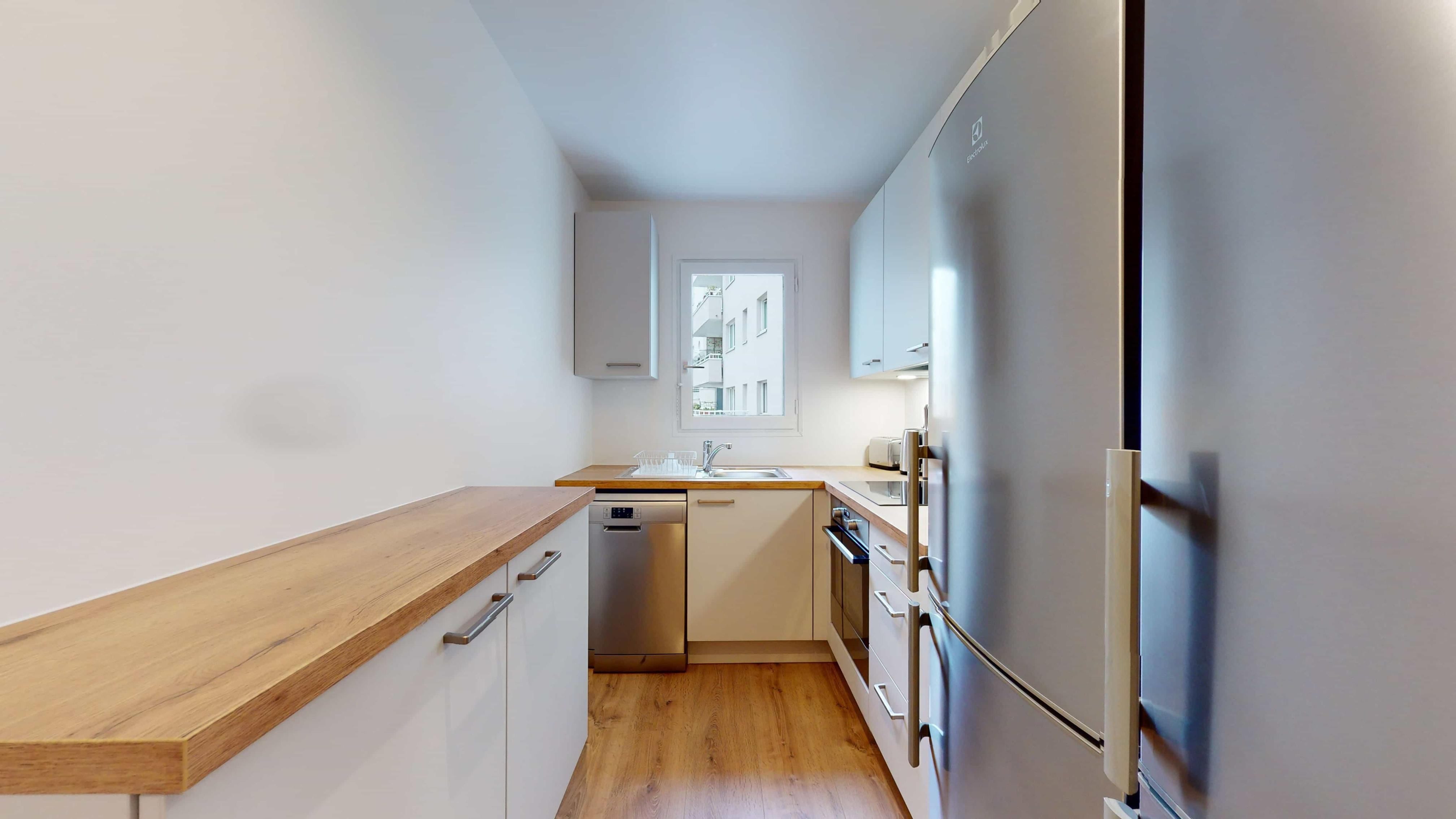 Colocation à Courbevoie : Appartement de 11m2 Photo principale