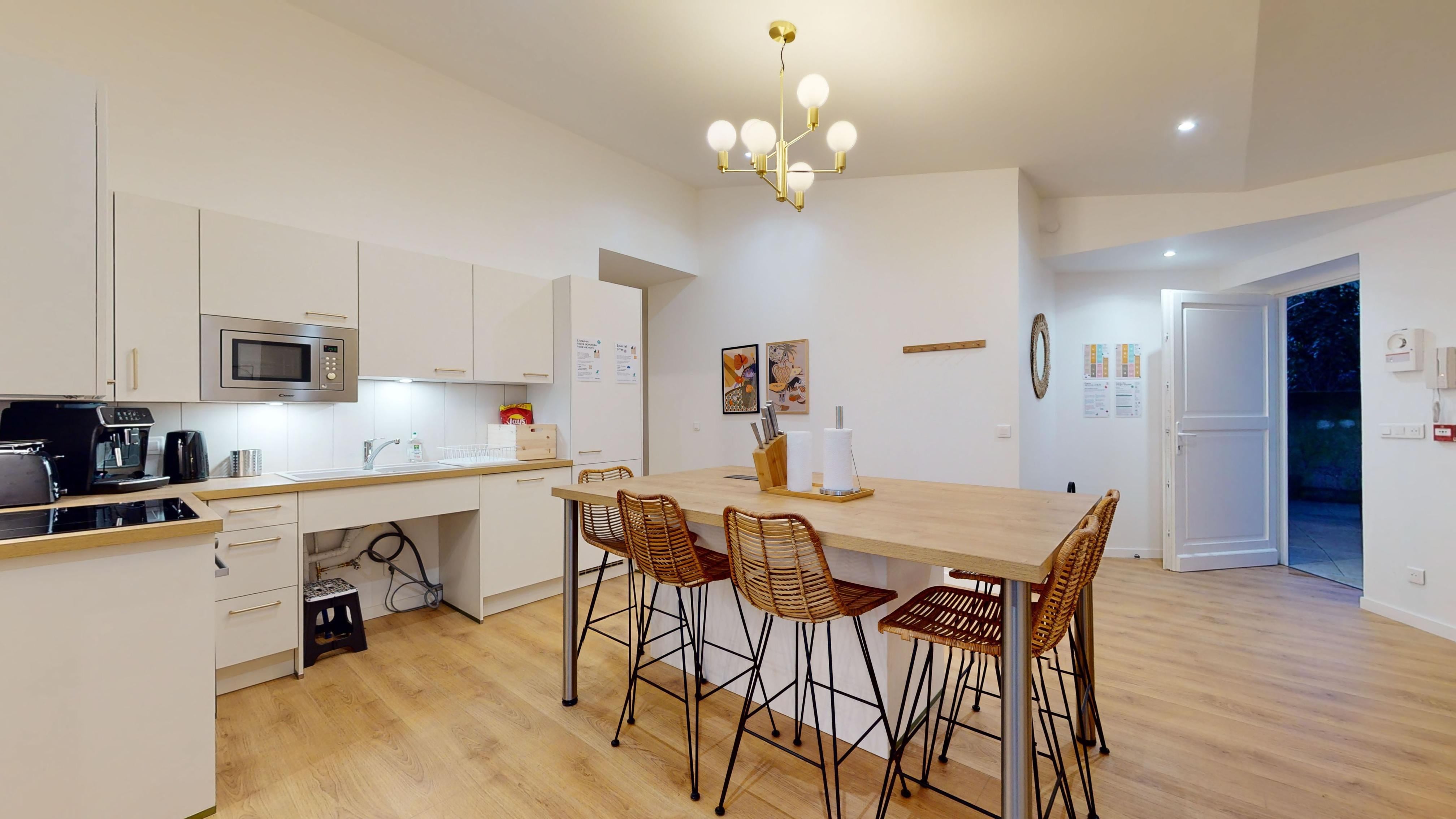 Coliving à Montreuil : Appartement de 380m2 Photo principale