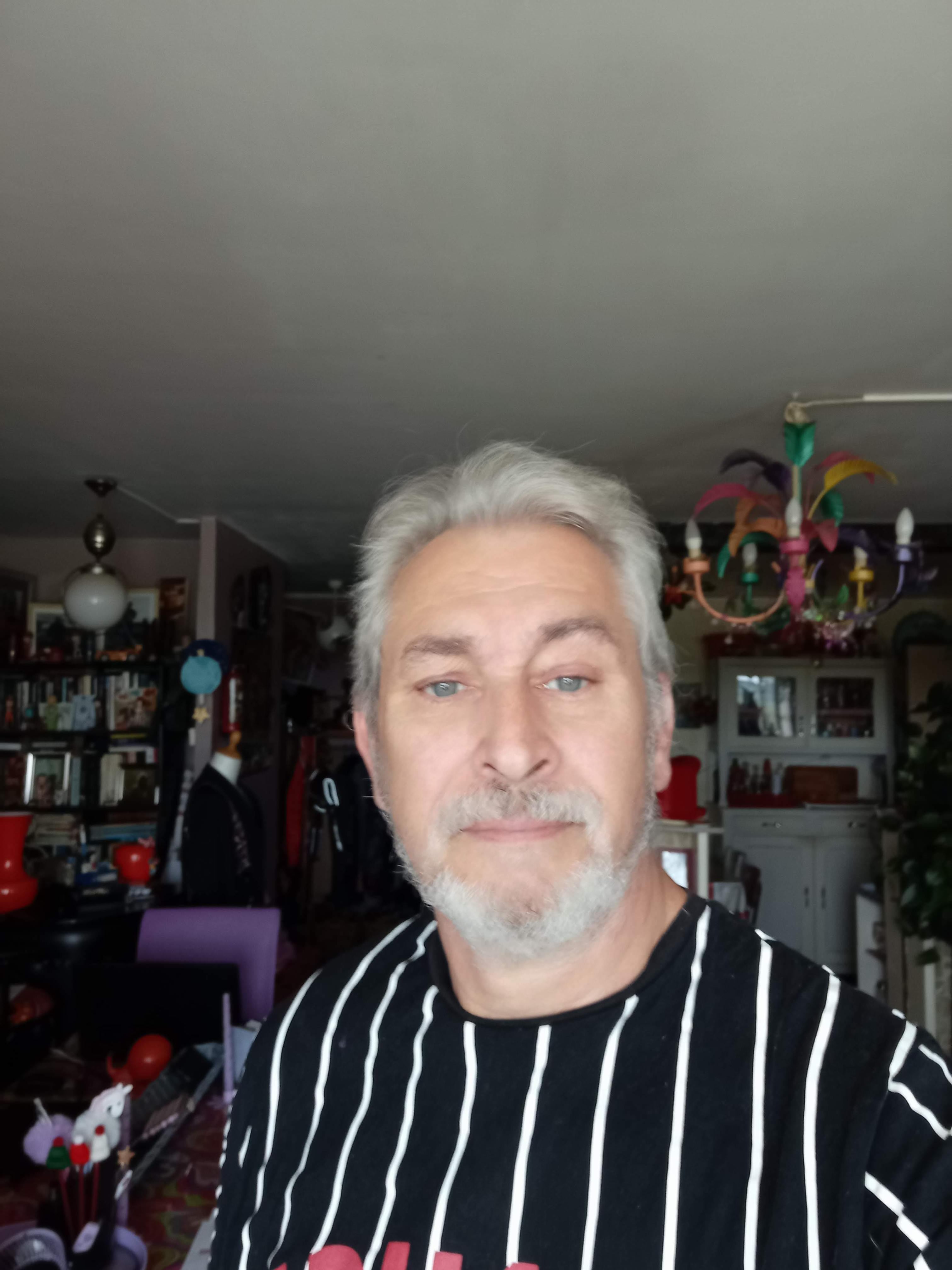 Jean-Michel 60 ans recherche coloc 350€ cc Photo principale