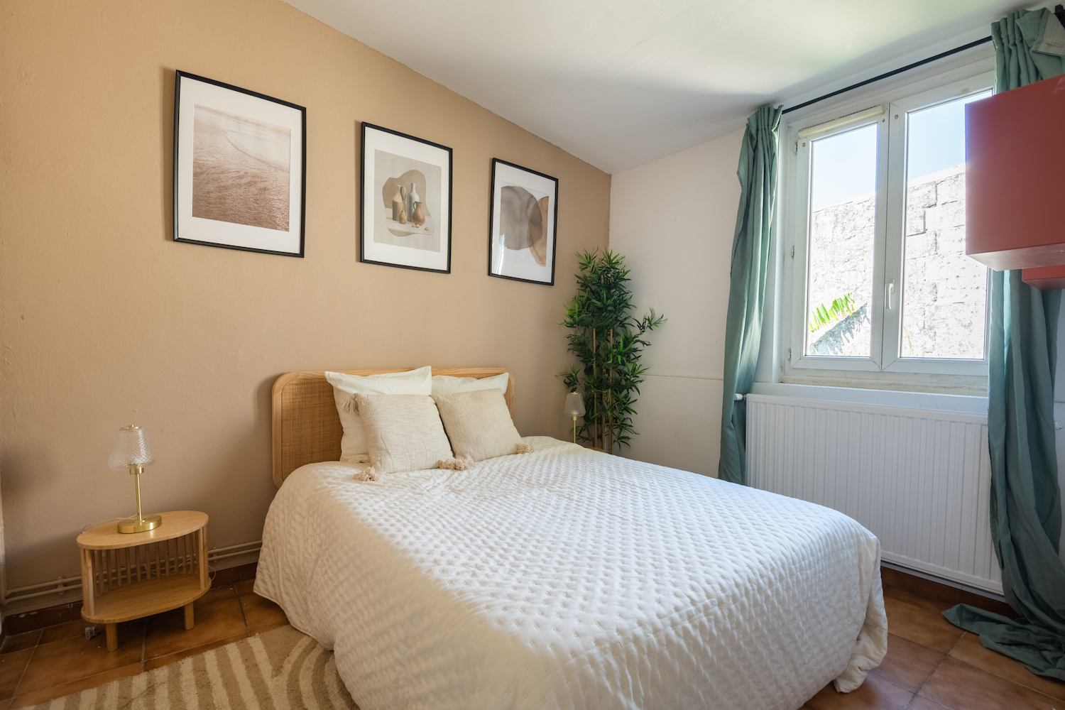 Grande chambre confortable – 17m² Photo principale