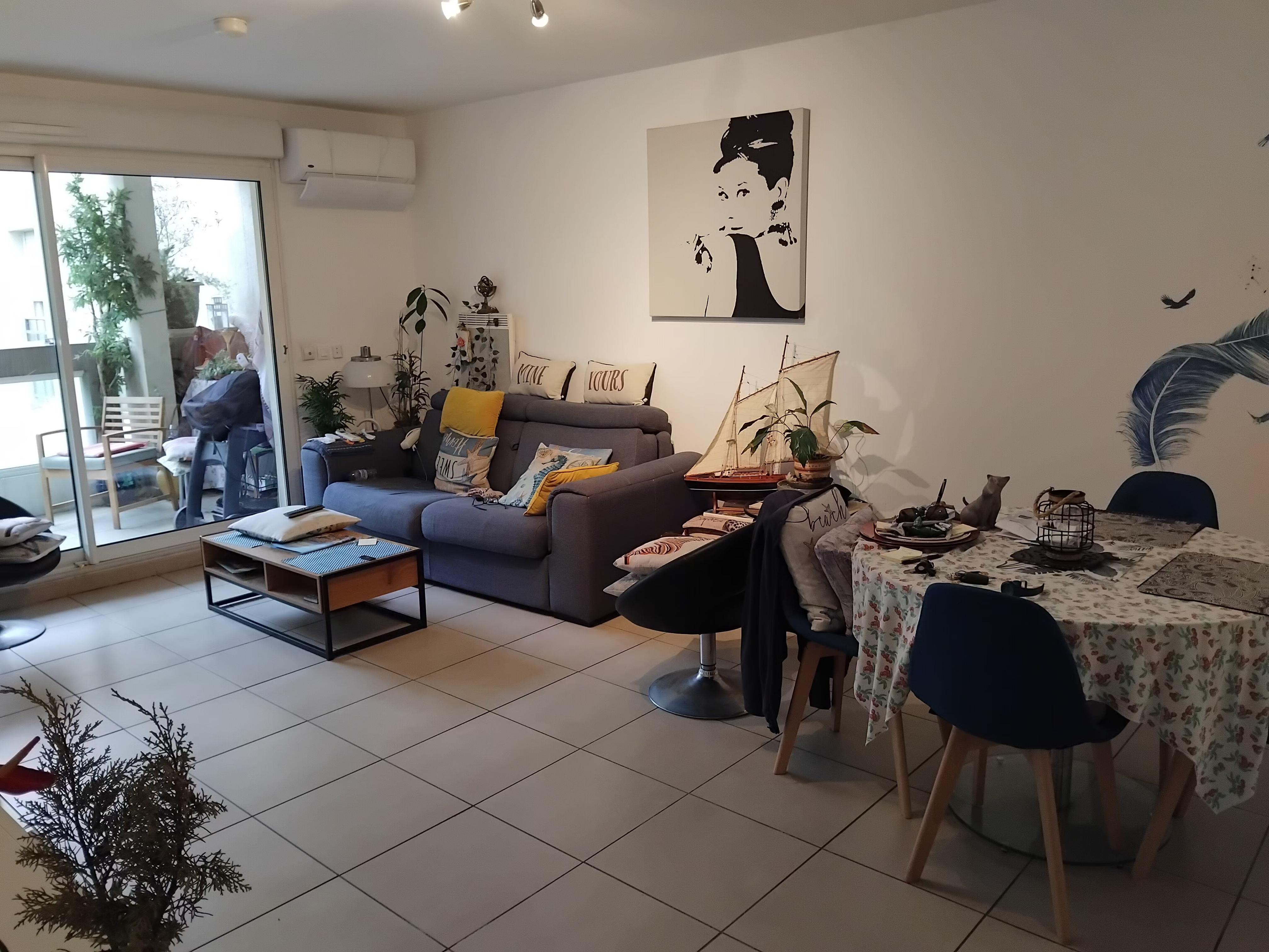 Chambre sympa en coloc dans le 10 ème Marseille  Photo principale