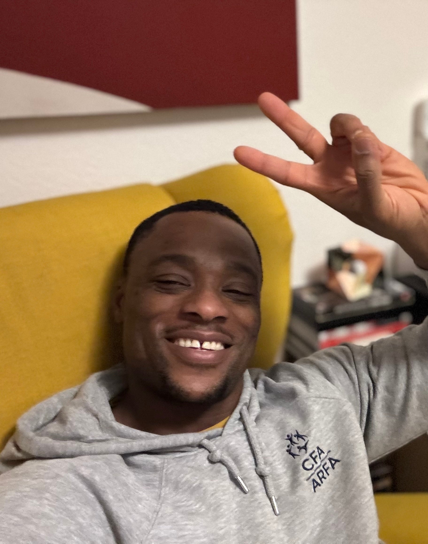 Homme Professionnel cherche une chambre simple ou double Photo principale