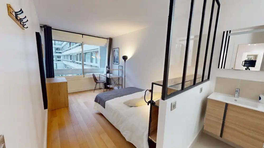 10 Vouillé 3 - Chambre 4 (PRS) Photo principale