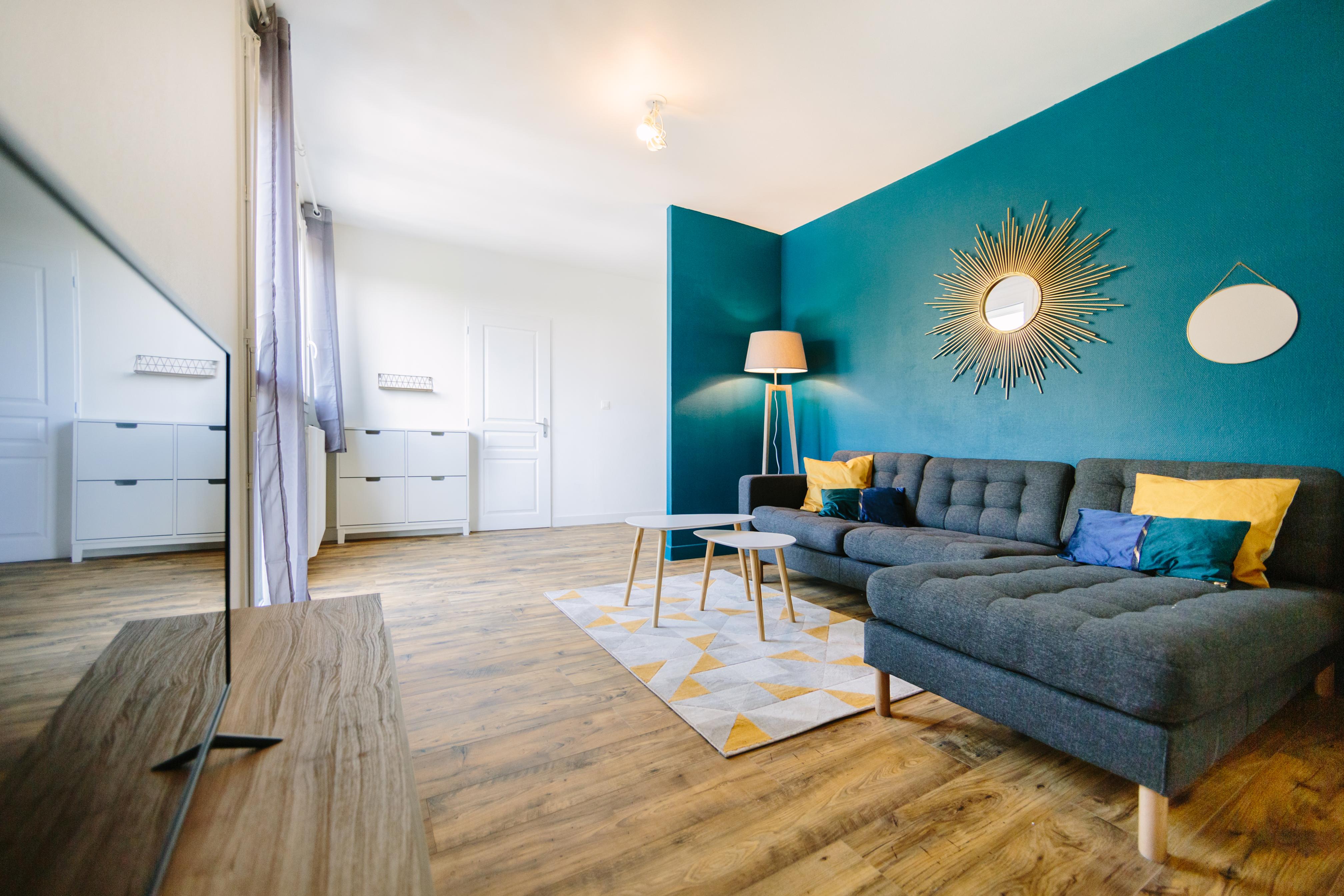 Chambre, Appartement tout confort, parking privé,  Photo principale