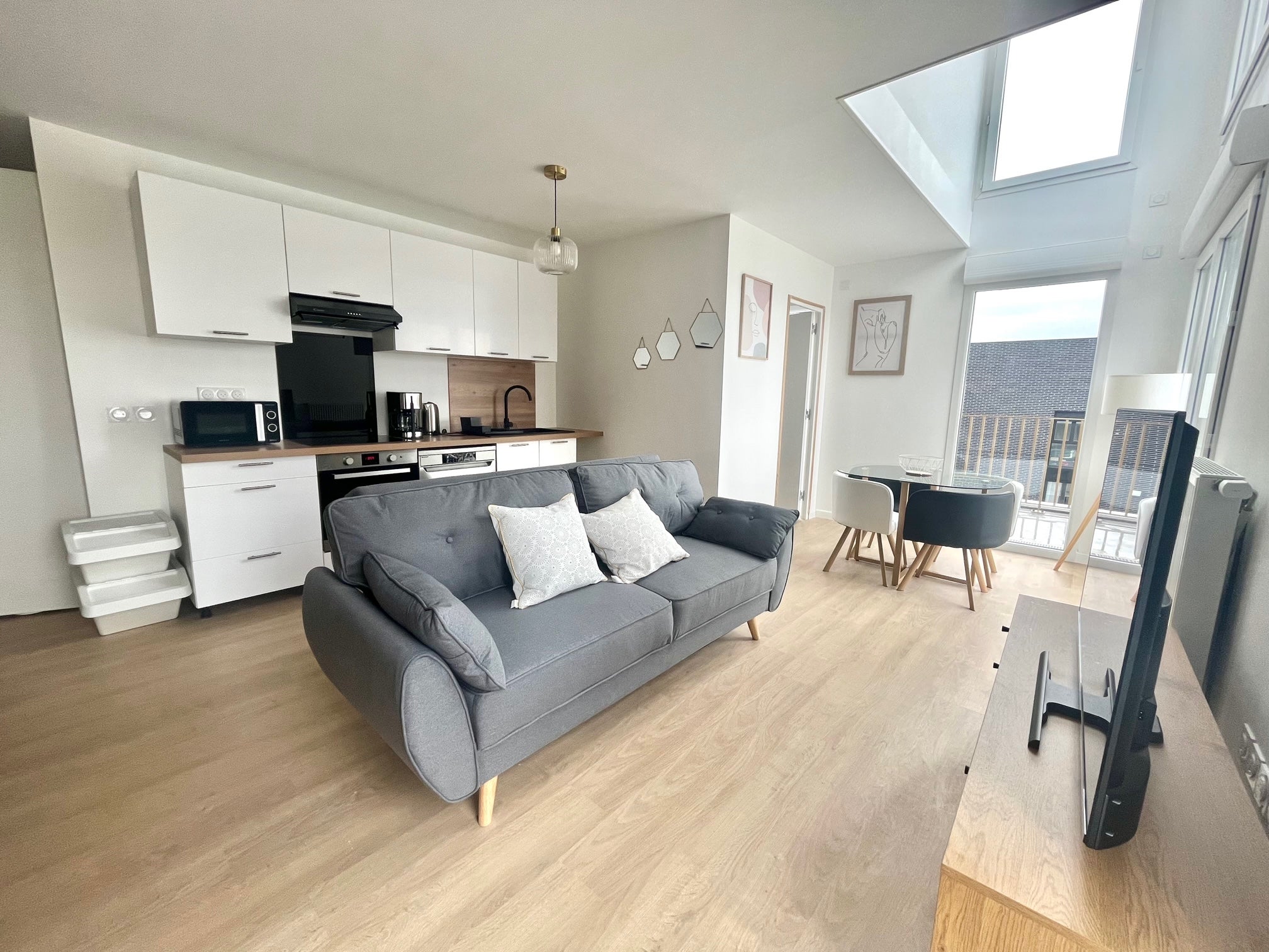 Appartement 5 pièces de 81 m² – Meublé Colocation Photo principale