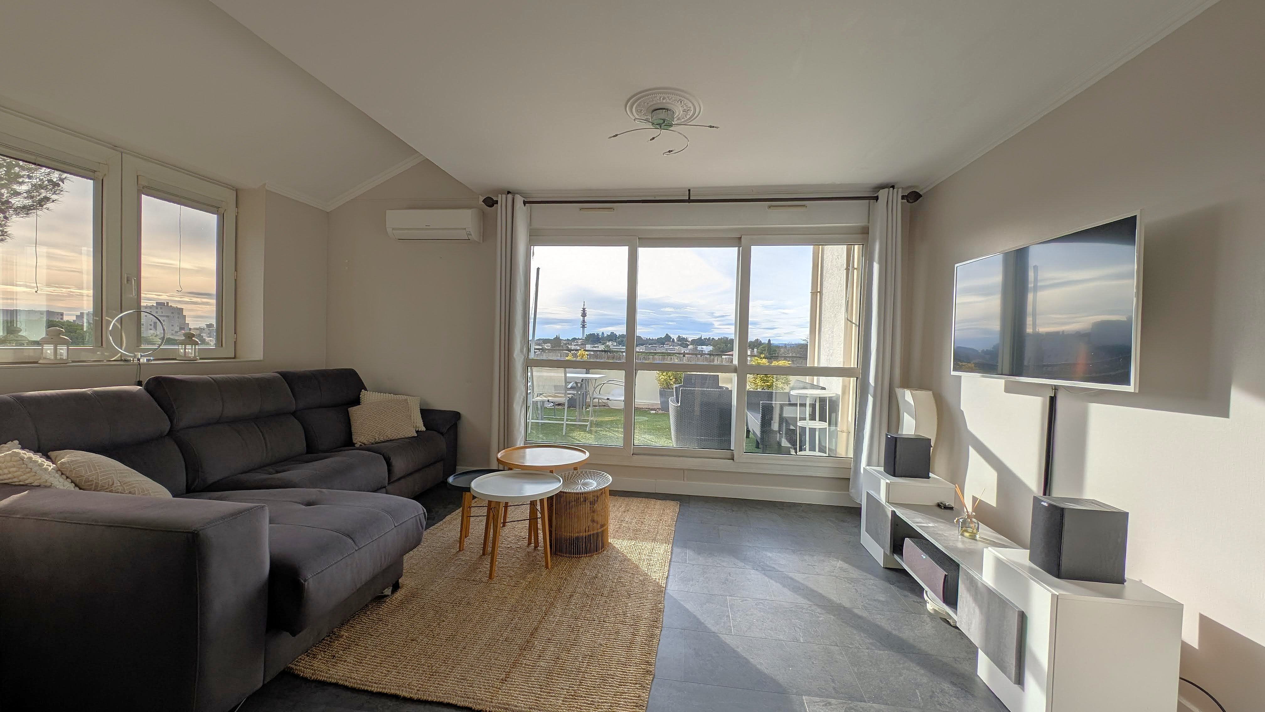 Colocation meublée – 2 chambres – Duplex 85 m² ave Photo principale