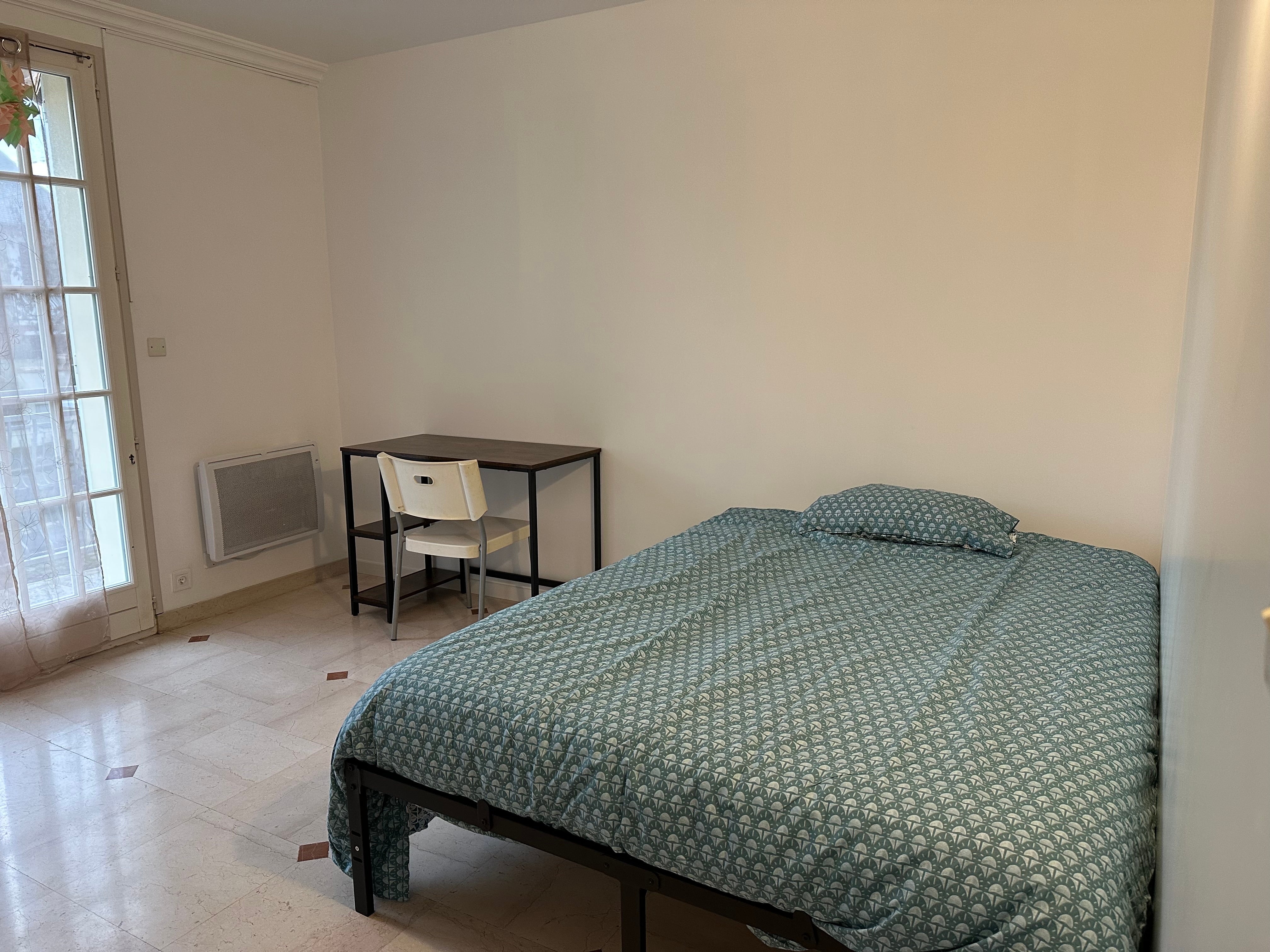 Chambre Meublee a Louer Photo principale