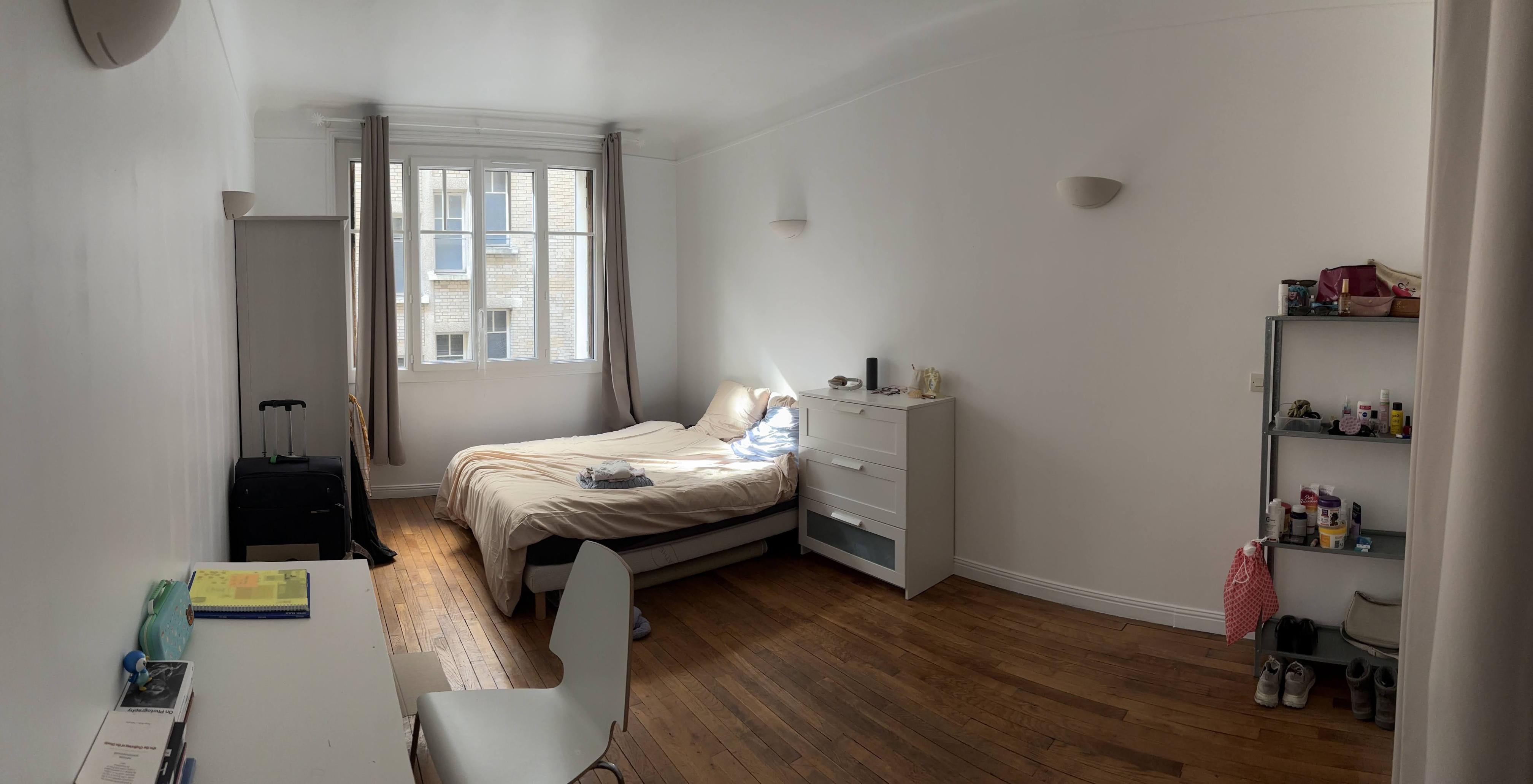 Mini studio meublé, rénové dans appt lumineux 16e  Photo principale