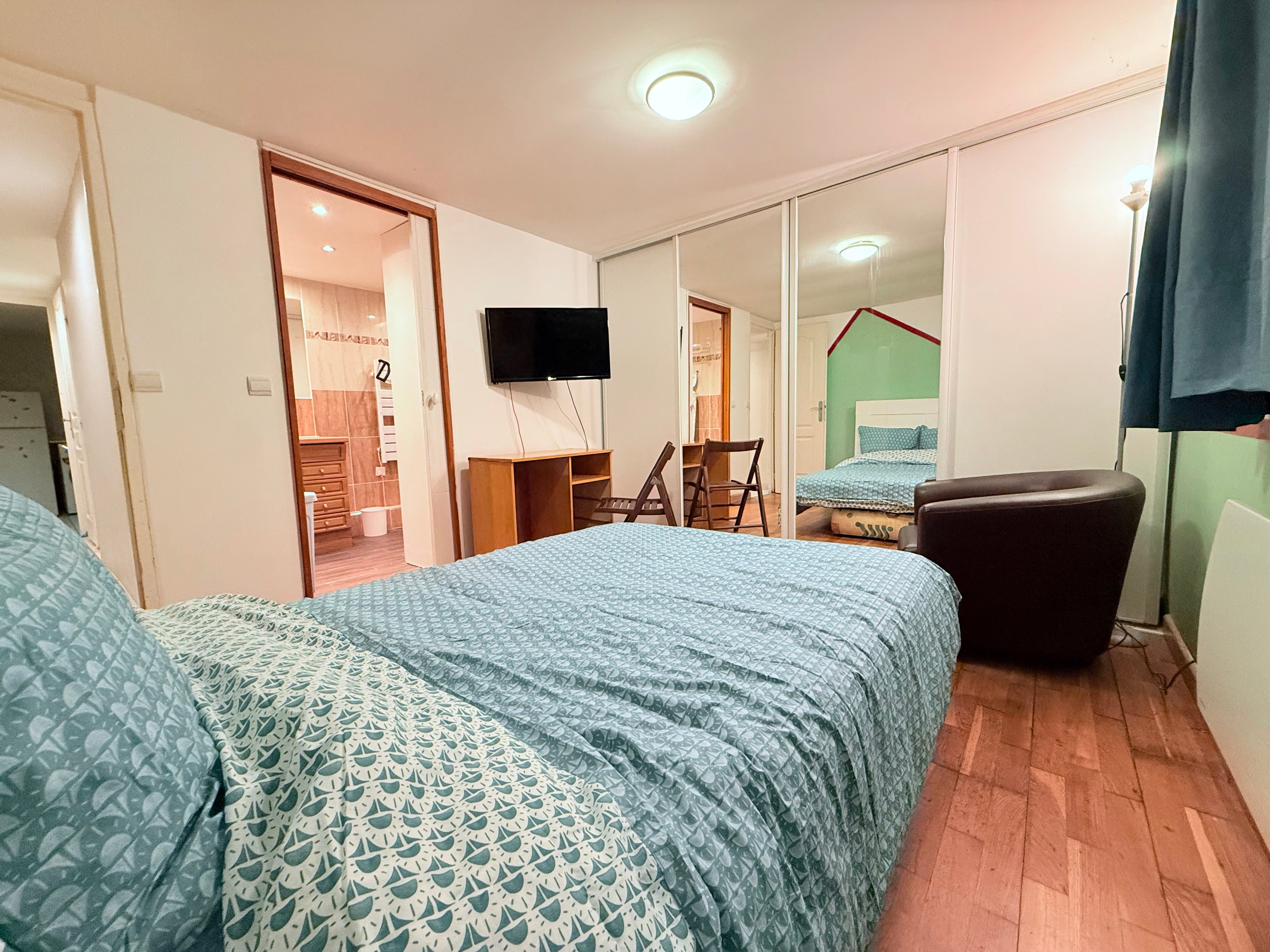 Chambre 26m2 quasi indépendante dans Pavillon Photo principale