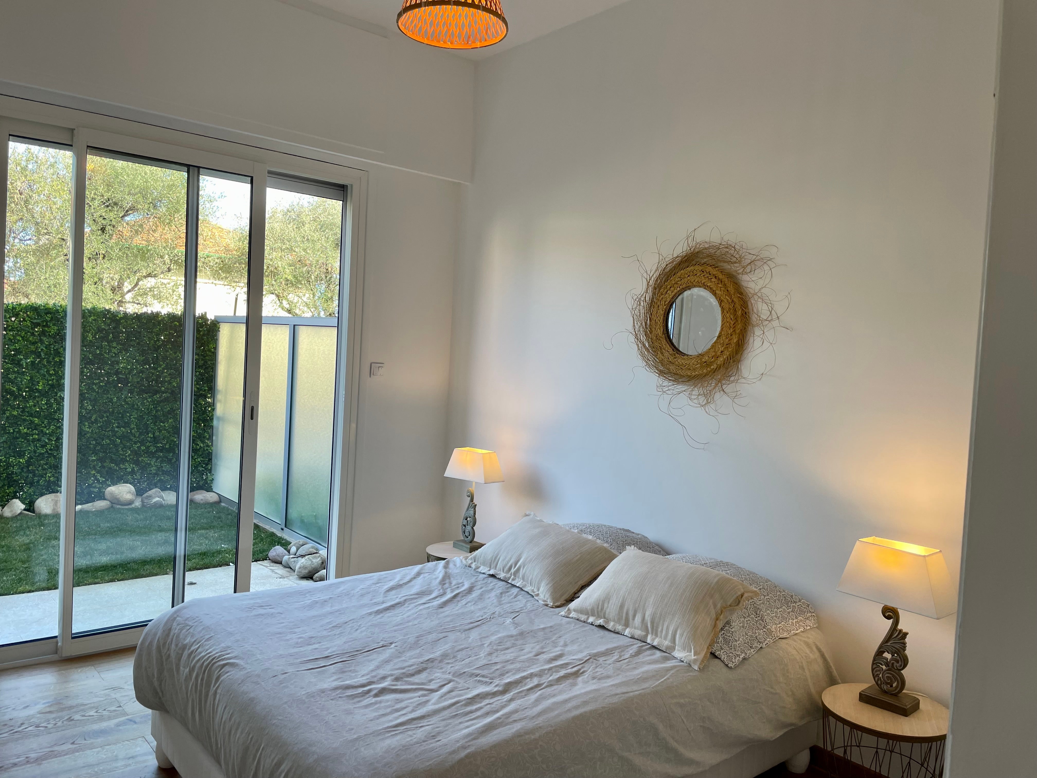 Recherche colocataire étudiant  ou jeune salarié  Photo principale