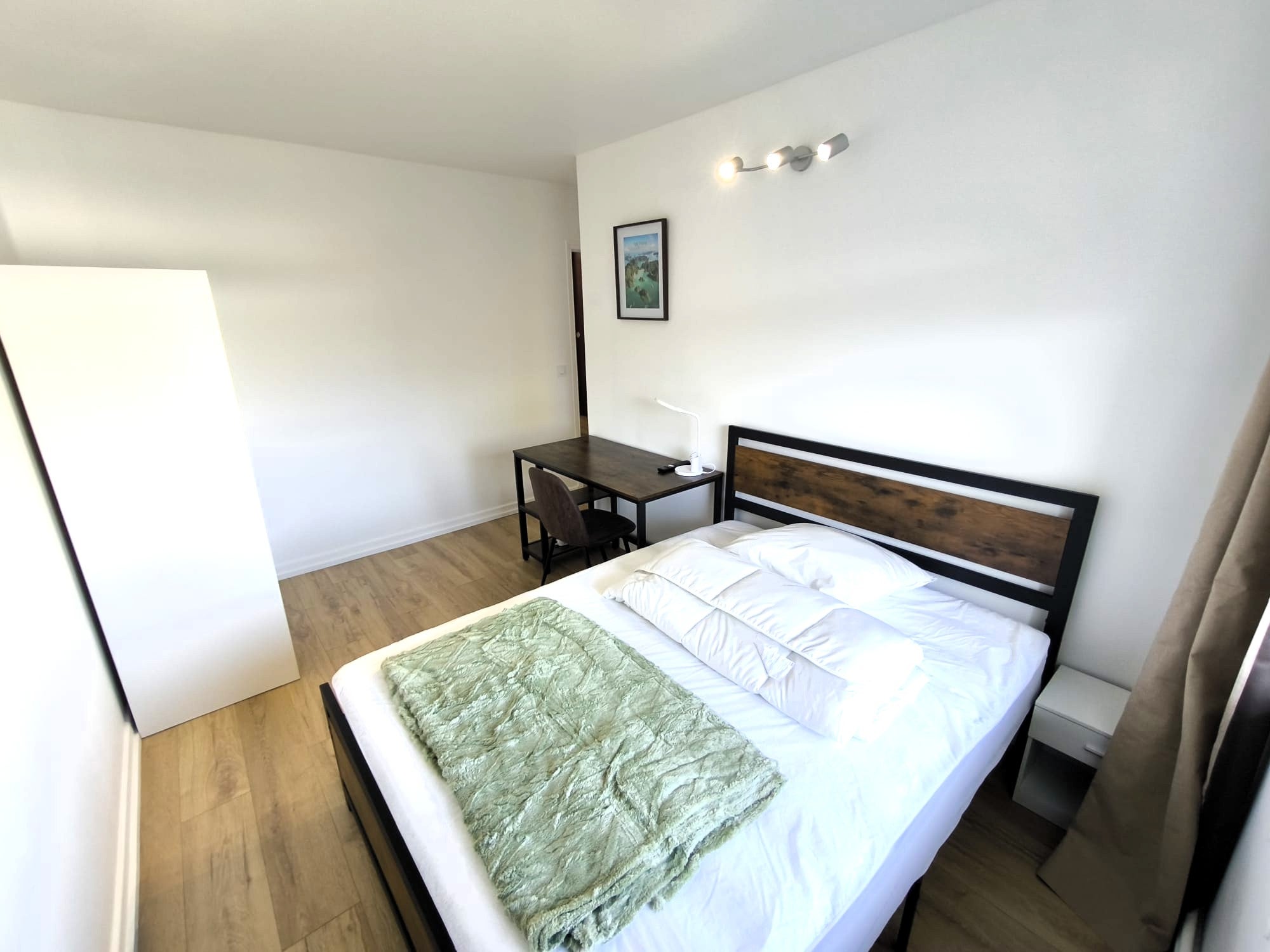 Chambres dans une colocation neuf à Massy Photo principale