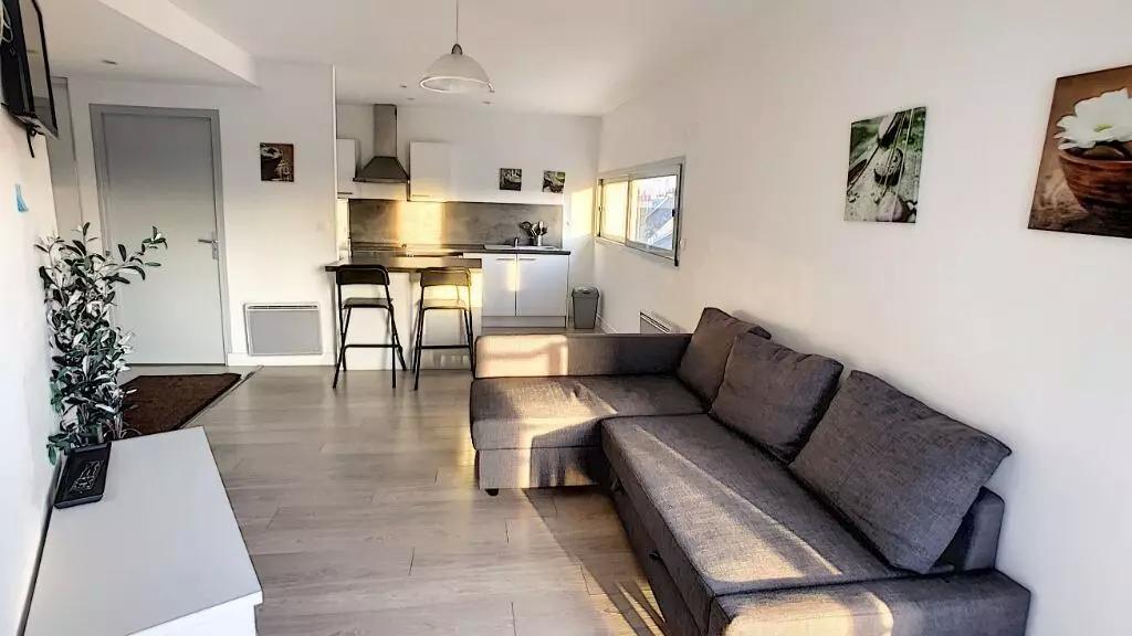 Ce beau T2 meublé de standing Photo principale