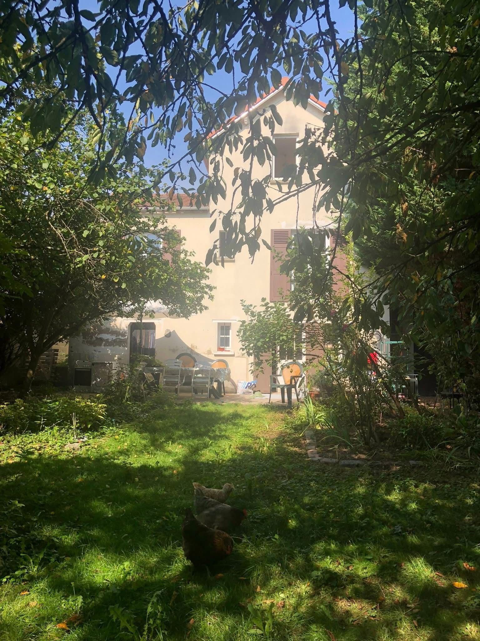 Maison Incroyable à partager à côté de la gare  Photo principale