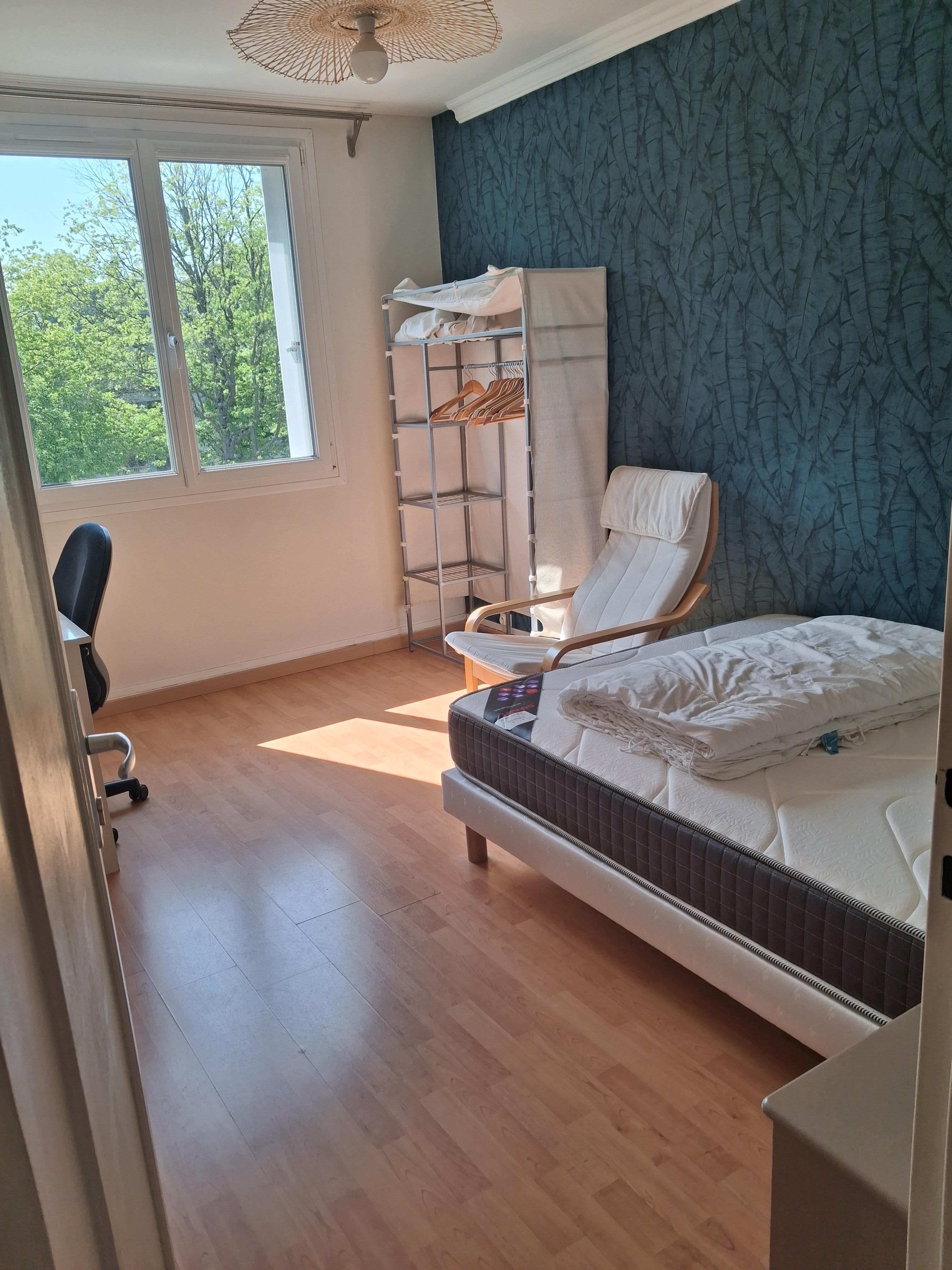 Chambre meublée en colocation Photo principale