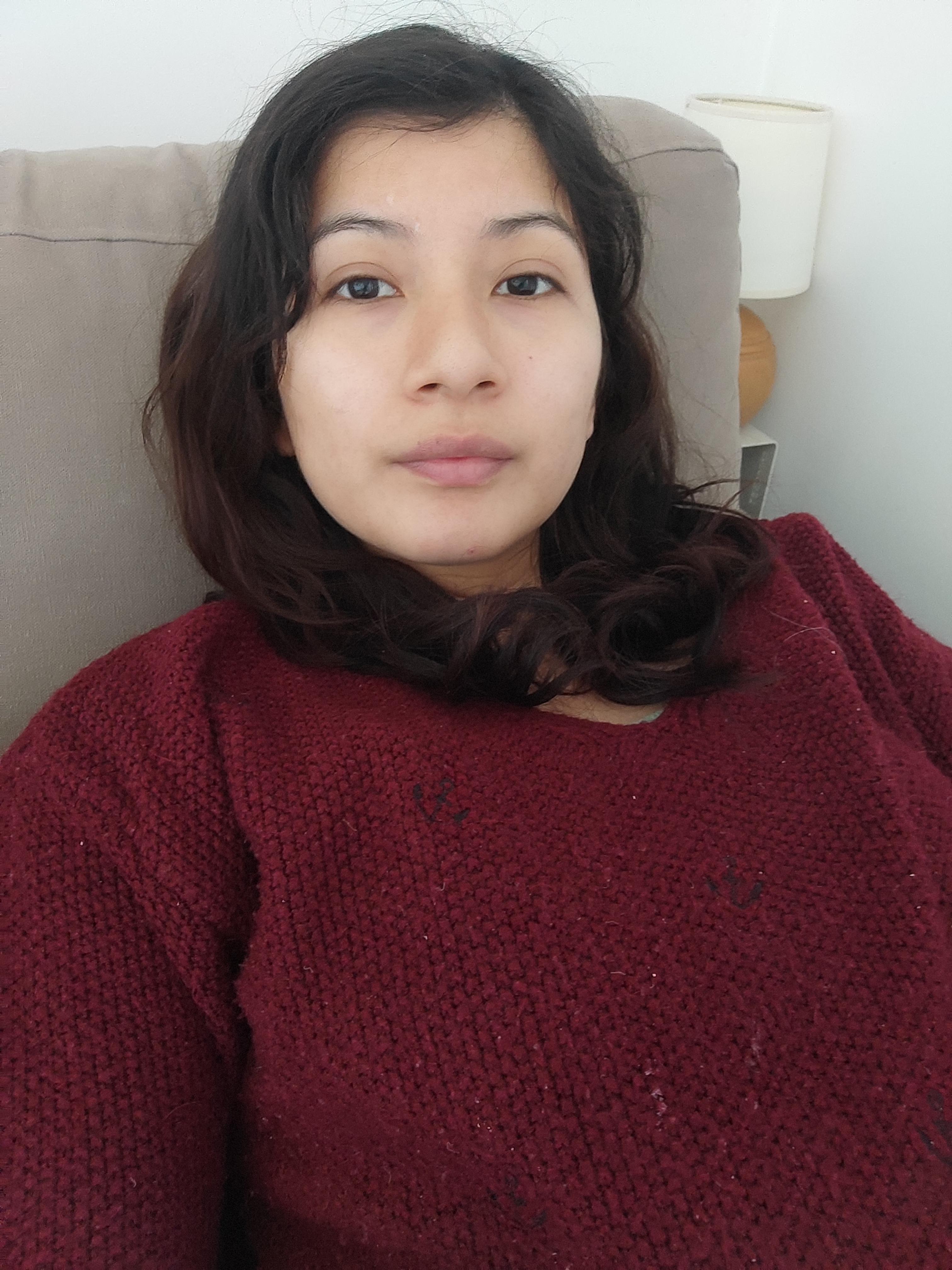 Femme Professionnelle cherche une chambre simple ou double Photo principale