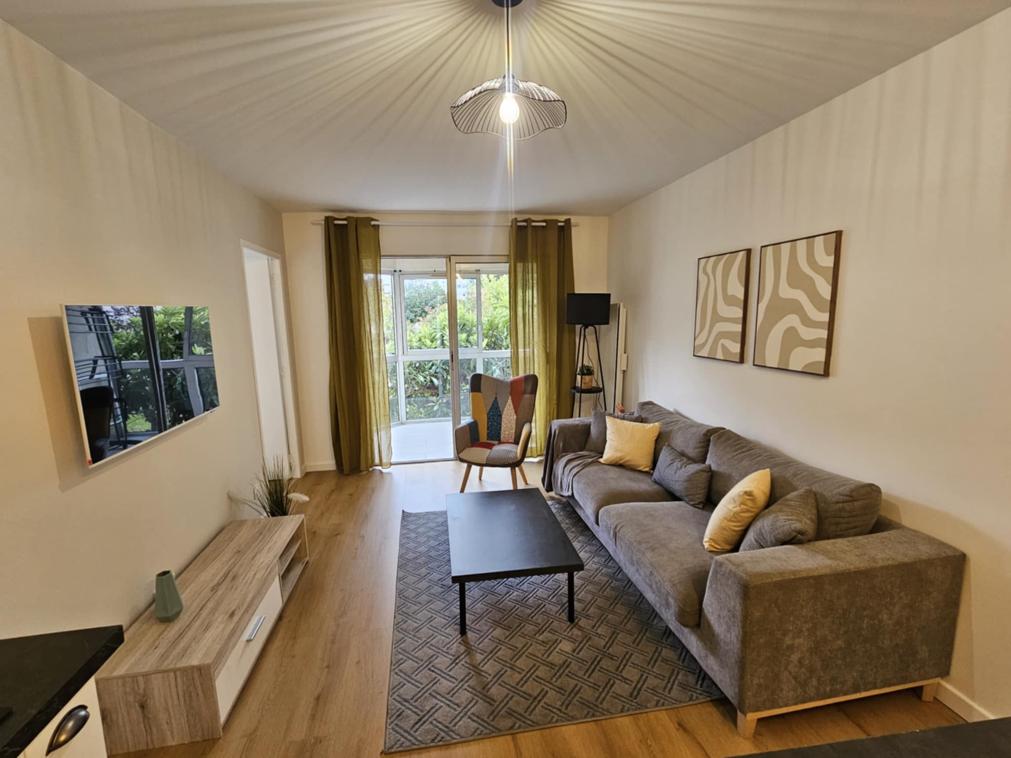 Chambre meublée tout confort- Sans frais  Photo principale